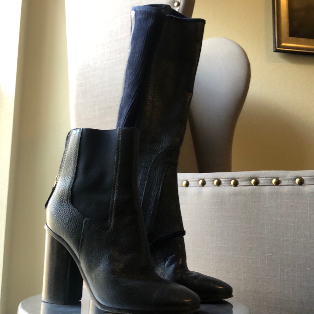 Tory and Burch navy y’all boots